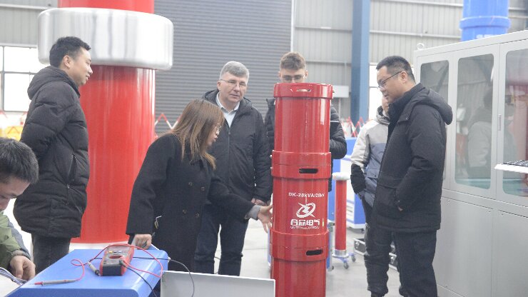 交流耐壓試驗設(shè)備